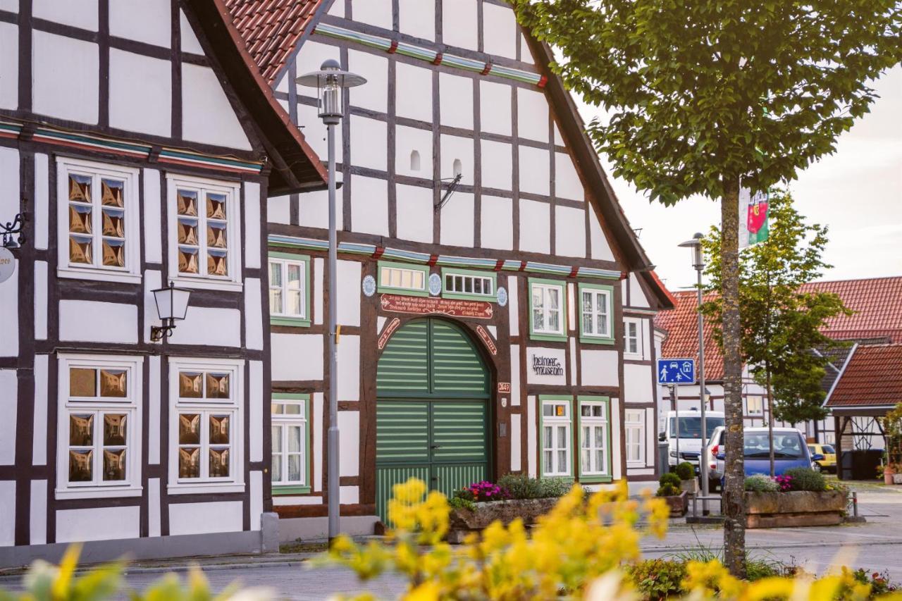 Ferienwohnung Im Bahnhof Luegde Luaran gambar