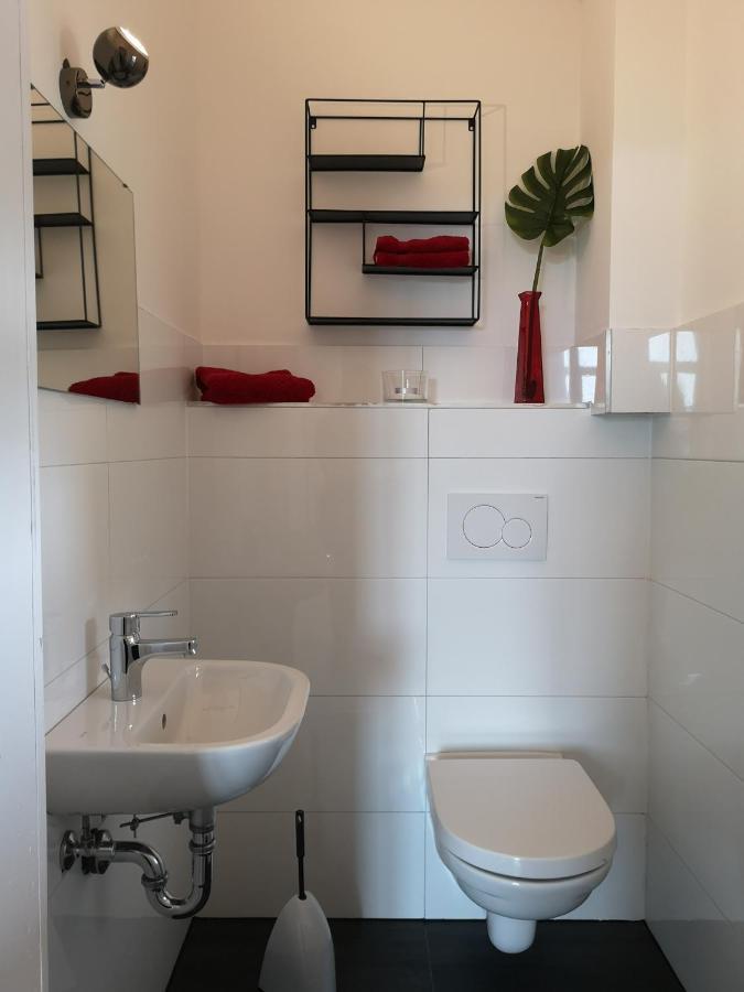 Ferienwohnung Im Bahnhof Luegde Luaran gambar