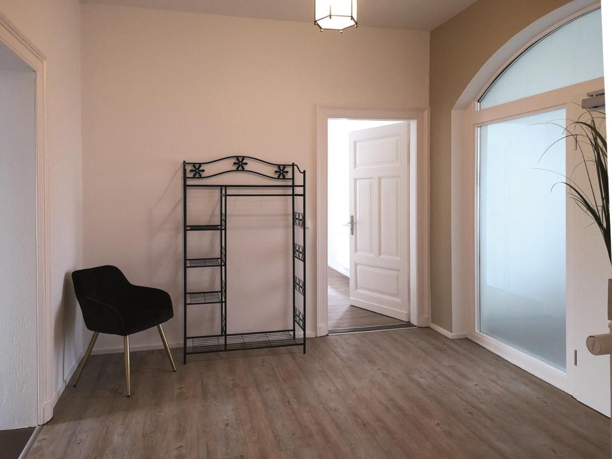Ferienwohnung Im Bahnhof Luegde Luaran gambar